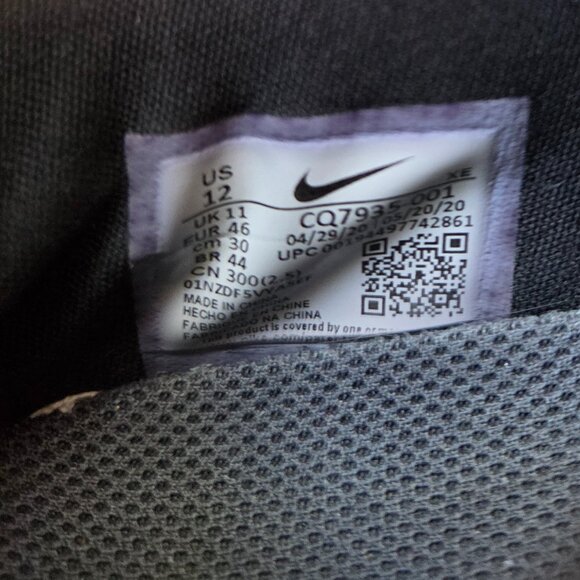 Nike Zoom Gravity 2 Men’s Size 12 Running Shoes Black Athletic Sneakers - Picture 6 of 6